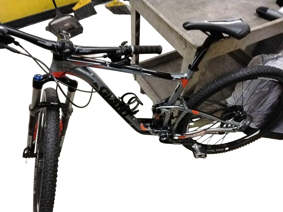 Giant Anthem 3 Gray Mountain Bike
