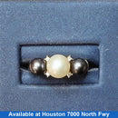Women's Ring - Yellow Gold 14k (.585) 3.7 grams Size 7.5
