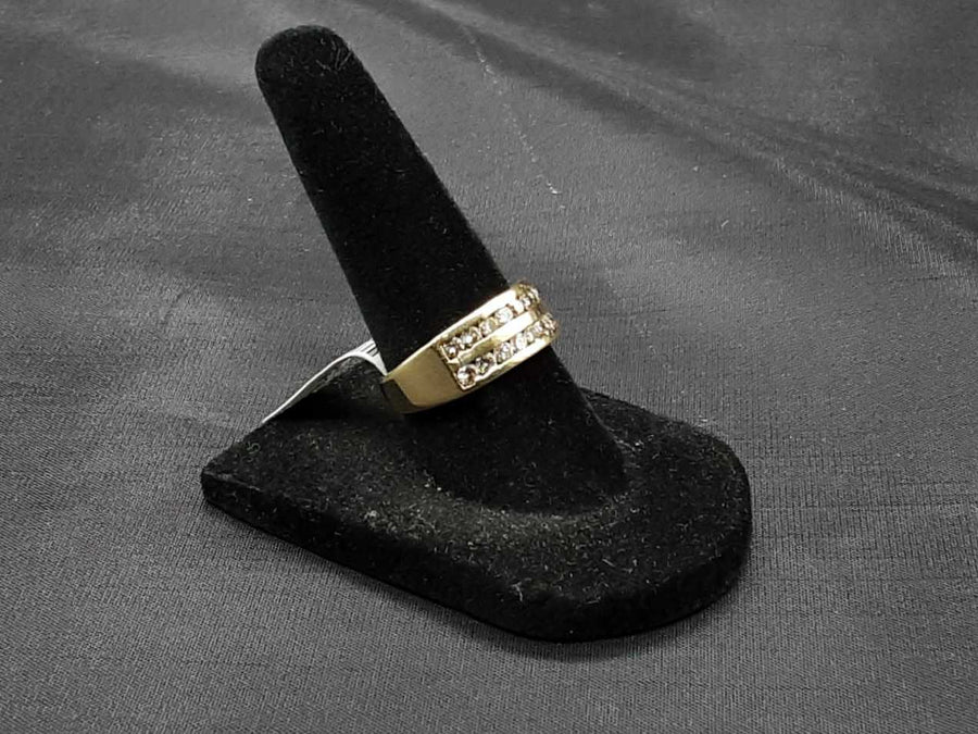 Women's Ring - Yellow Gold 14k (.585) 3.7 grams Size 7