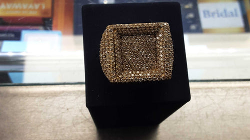Men's Ring - Yellow Gold 10k (.417) 17.1 grams Size 9