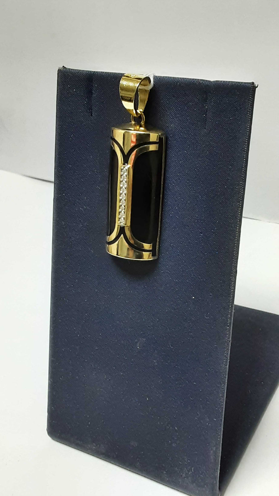 Symbol Pendant - Yellow Gold 18k (.750) 10.8 grams