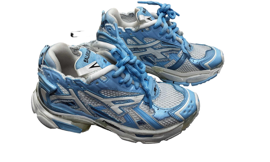 Balenciaga Wmns Runner Sneaker 'Light Blue' Blue