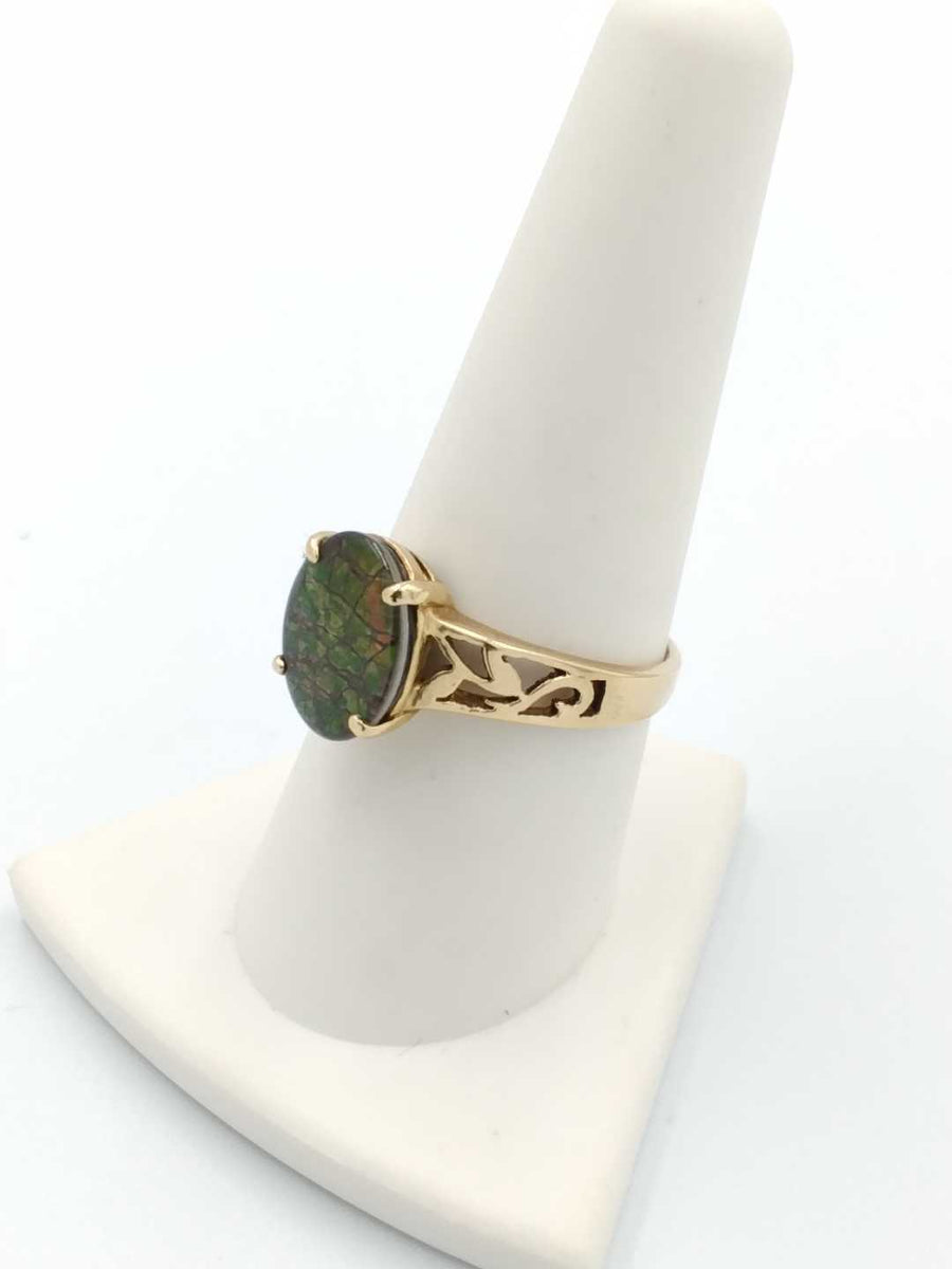 Women's Ring - Yellow Gold 14k (.585) 4 grams Size 9