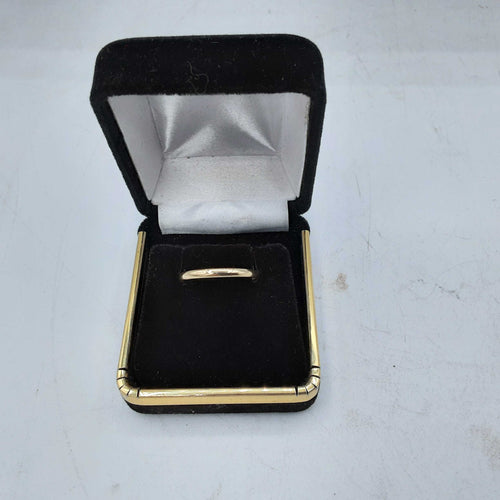 Ring - Wedding Band - Yellow Gold 10k (.417) 0.8 grams Size 7