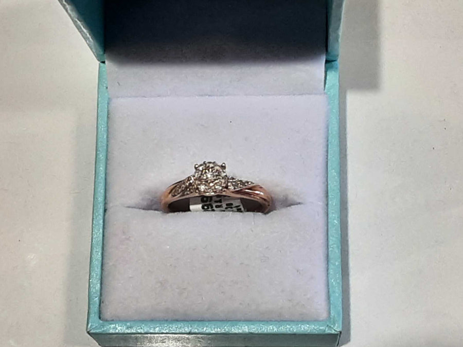Women's Ring - Rose Gold 10k (.417) 2.3 grams Size 7