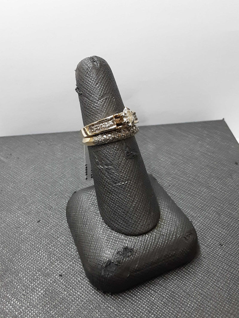 Engagement Set Yellow Gold 10K (.417) 5.3 grams Size 8