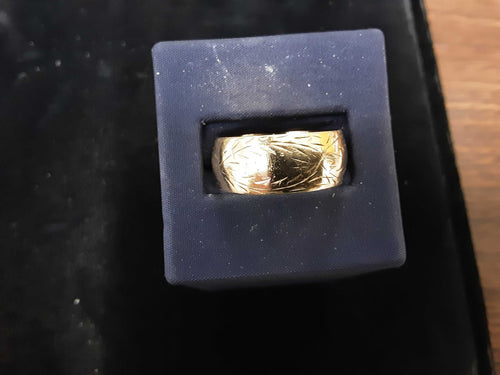 Ring - Wedding Band - Yellow Gold 14k (.585) 8.2 grams Size 11