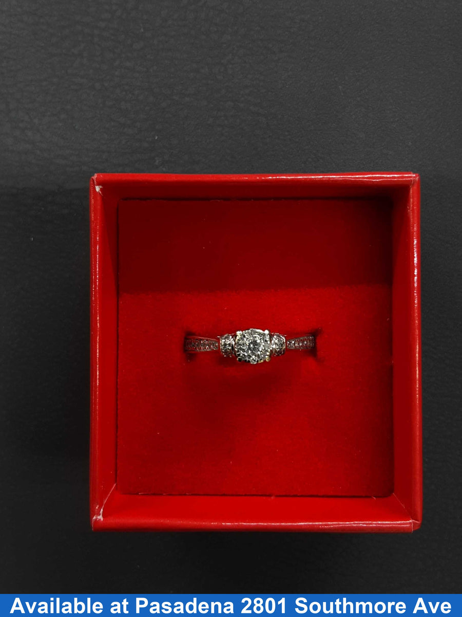 Women's Ring - White Gold 10k (.417) 2.8 grams Size 7