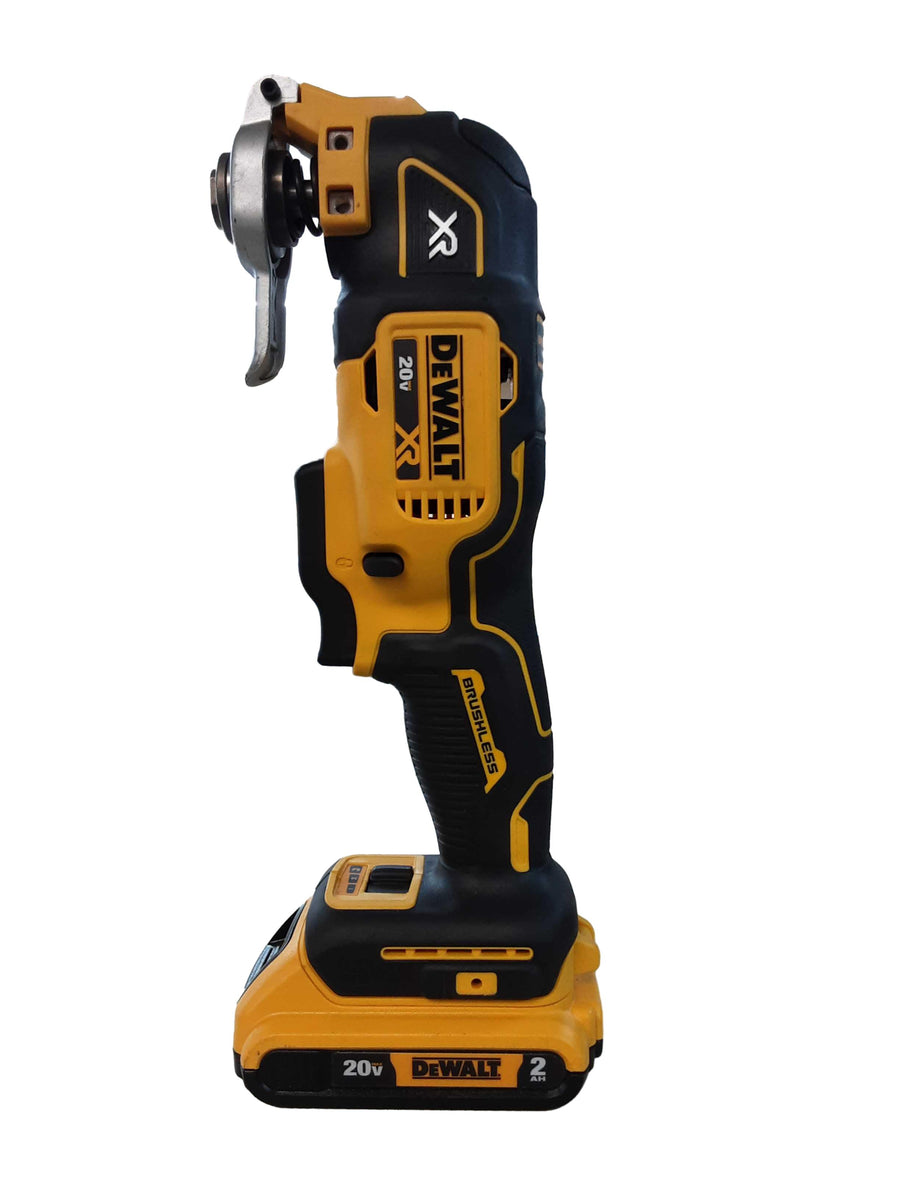 Dewalt Dewalt Set Yellow Cordless Standard Drill