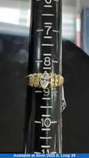 Women's Ring - Yellow Gold 14k (.585) 4.7 grams Size 8.5