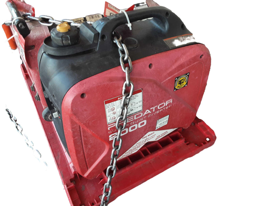 Predator 2000 Watt Super Quiet Inverter Red Generator