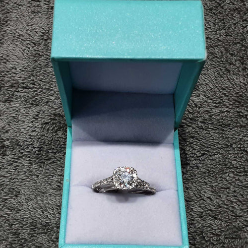 Ring - Wedding Set - White Gold 10k (.417) 3.3 grams Size 9