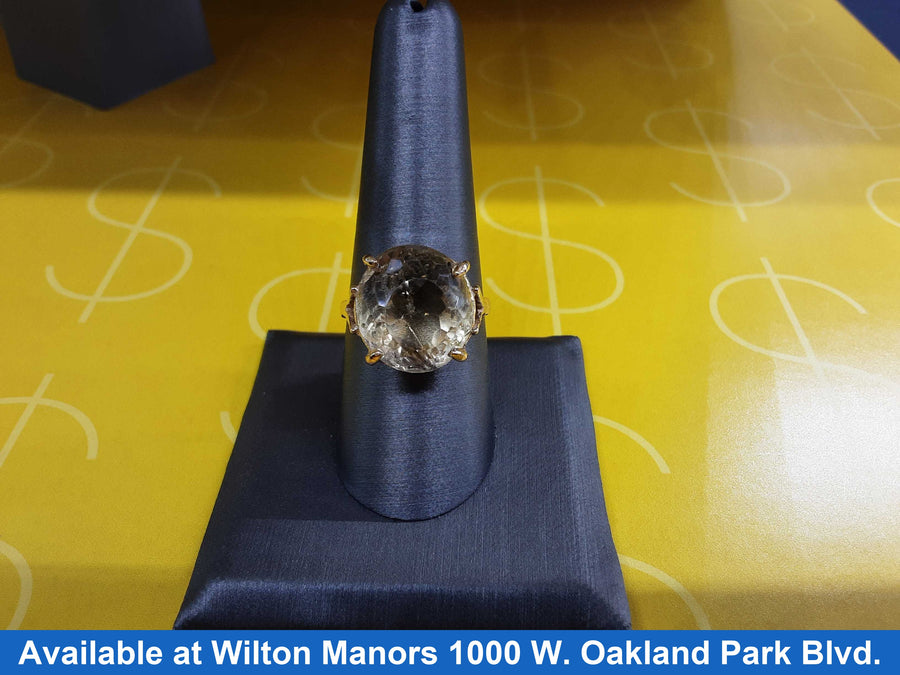 Women's Ring - Yellow Gold 10k (.417) 6.2 grams Size 9.5