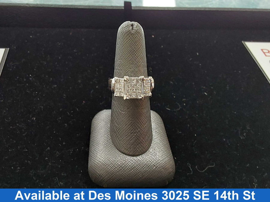 Women's Ring - White Gold 14k (.585) 10.1 grams Size 7.5