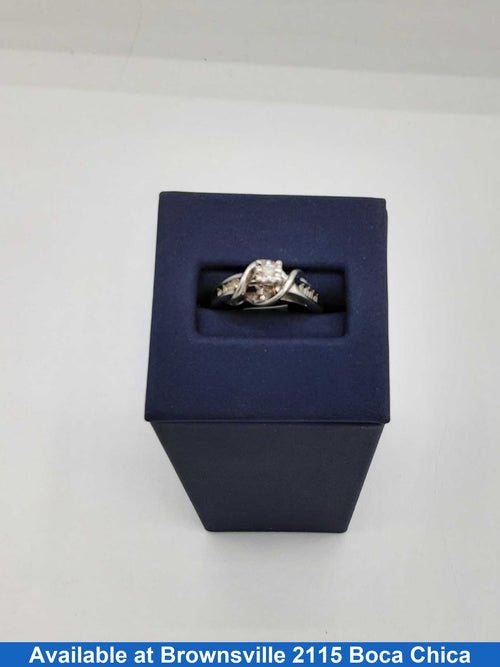 Women's Ring - Solitaire - Silver 3.3 grams Size 20