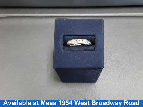 Women's Ring - Anniversary - White Gold 14k (.585) 4 grams Size 8