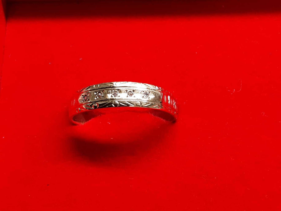 Ring - Wedding Band - Yellow Gold 10k (.417) 2.3 grams Size 9.5
