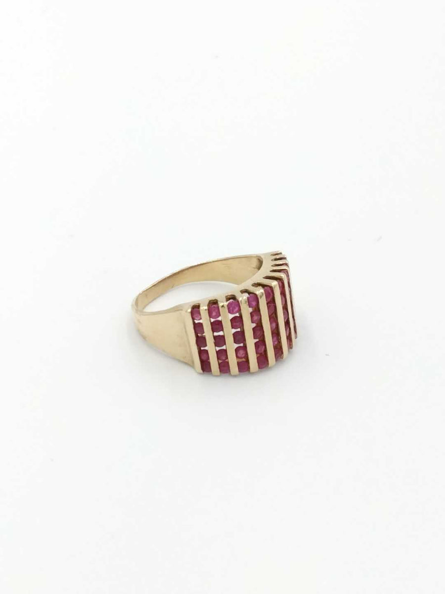 Women's Ring - Yellow Gold 10k (.417) 6.1 grams Size 9