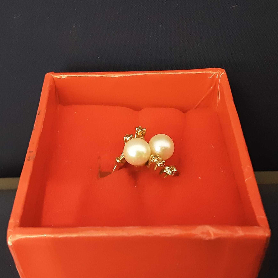 Women's Ring - Yellow Gold 14k (.585) 3.1 grams Size 8.5