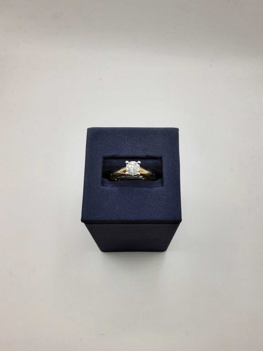 Women's Ring - Solitaire - Yellow Gold 14k (.585) 5.4 grams Size 6