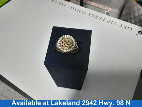 Men's Ring - Yellow Gold 10k (.417) 3.6 grams Size 10