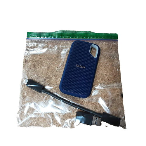 Sandisk Sdssde53-1t00 Blue External Hard Drive