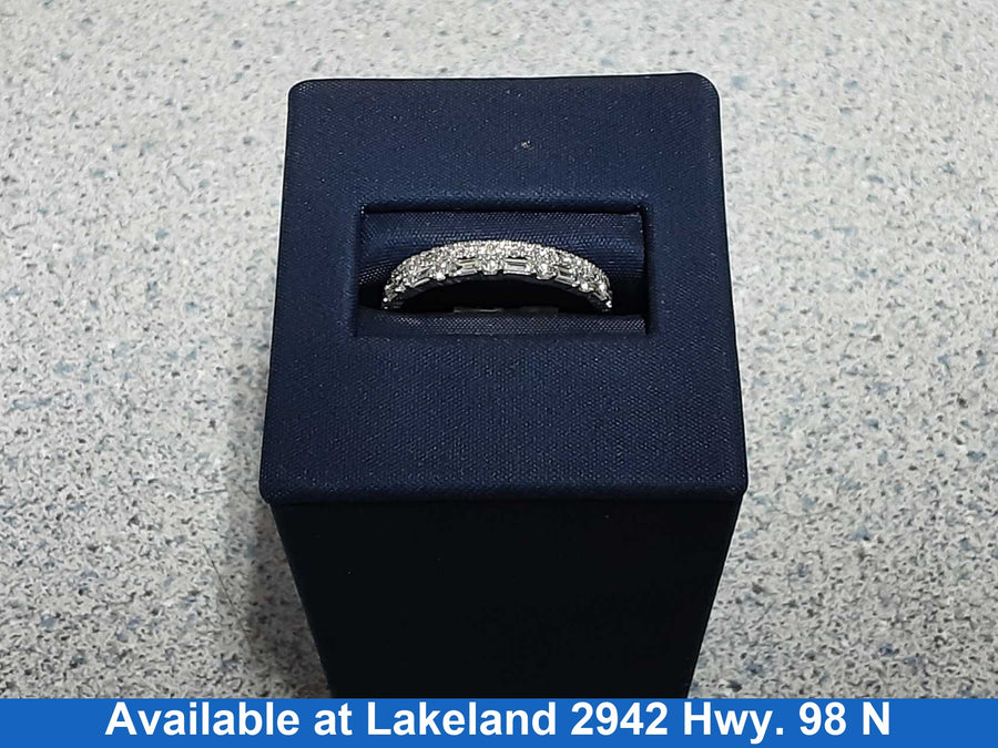 Ring - Wedding Band - White Gold 14k (.585) 2.9 grams Size 8