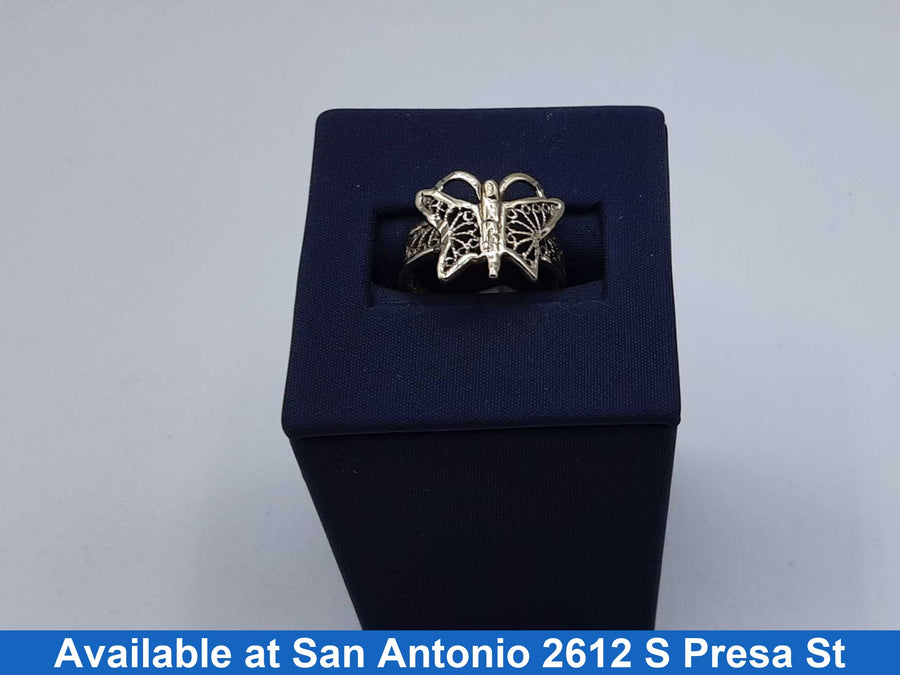 Women's Ring - Yellow Gold 14k (.585) 2.6 grams Size 6
