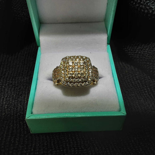 Men's Ring - Yellow Gold 10k (.417) 8 grams Size 7.5