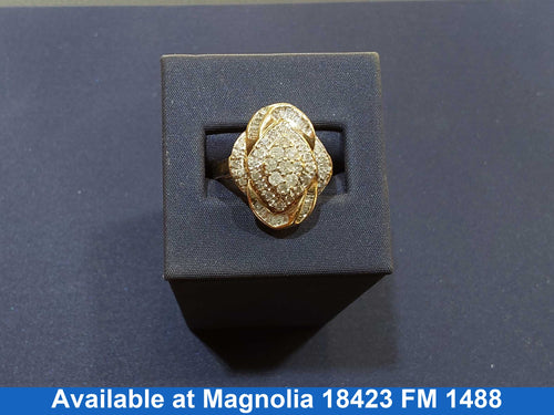Women's Ring - Yellow Gold 10k (.417) 5.7 grams Size 10.5