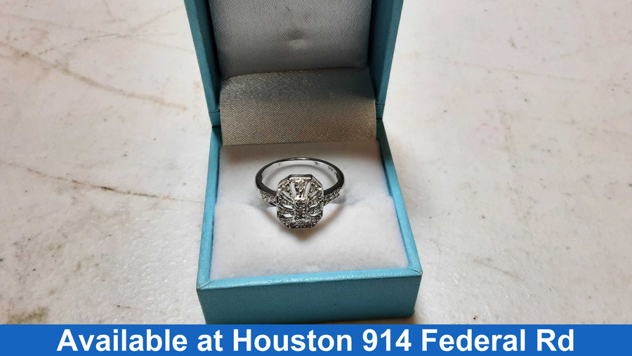 Women's Ring - White Gold 14k (.585) 2.6 grams Size 7.5