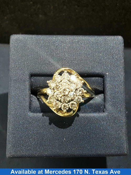 Women's Ring - Yellow Gold 10k (.417) 3.2 grams Size 7.5