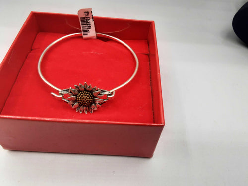 Bangle Bracelet - Silver 11.1 grams 6 inch