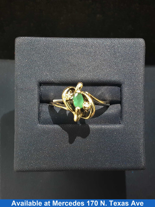 Women's Ring - Yellow Gold 10k (.417) 2.2 grams Size 7