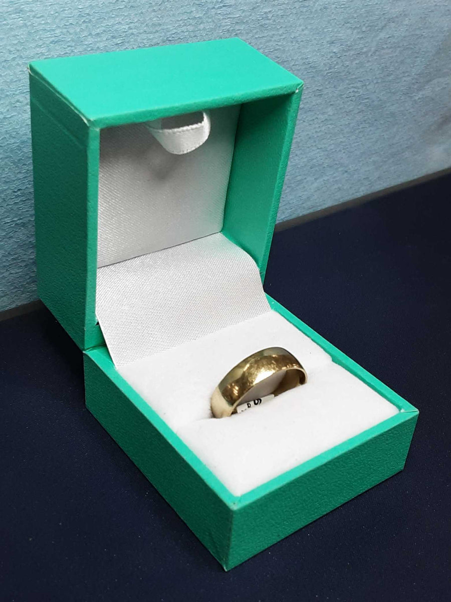 Ring - Wedding Band - Yellow Gold 10k (.417) 3.5 grams Size 8