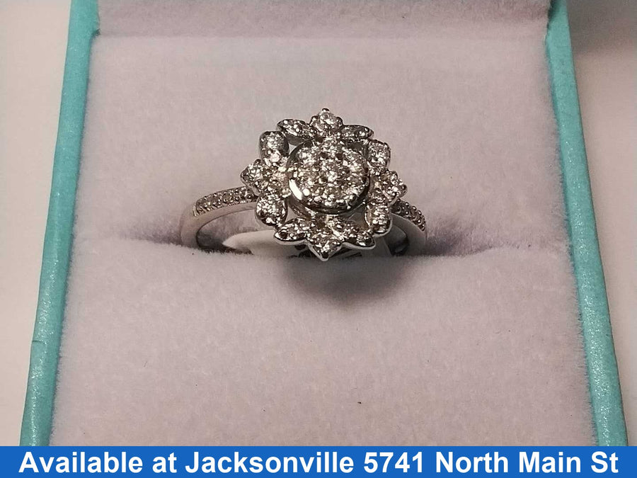 Women's Ring - White Gold 10k (.417) 2.7 grams Size 7