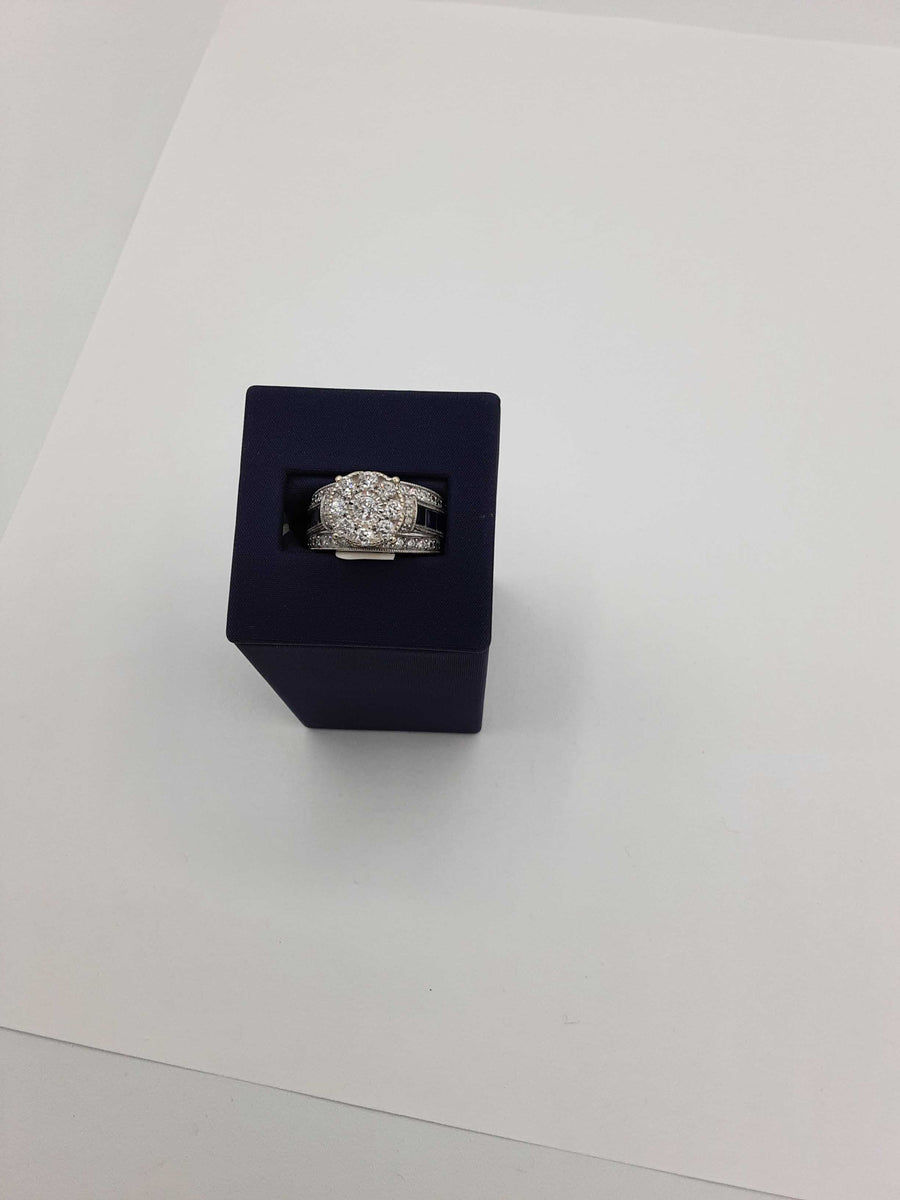 Women's Ring - White Gold 14k (.585) 12.1 grams Size 9