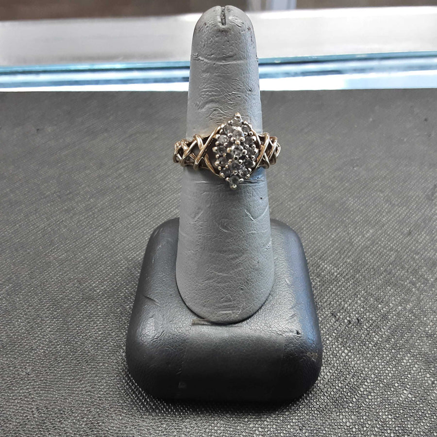 Women's Ring - Yellow Gold 10k (.417) 4.7 grams Size 8.5