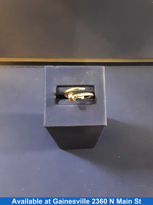 Women's Ring - Yellow Gold 18k (.750) 2.3 grams Size 7.5
