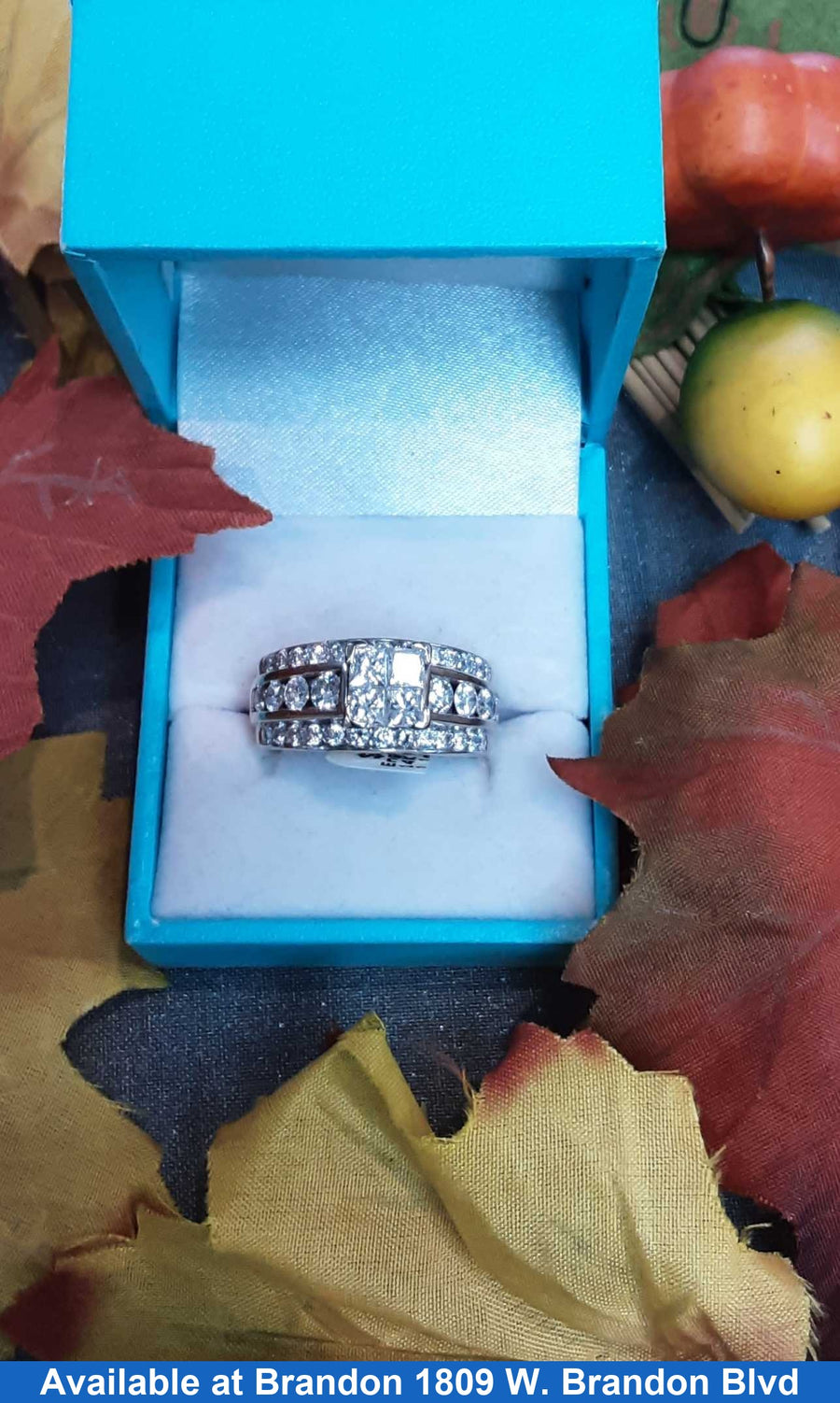 Ring - Engagement Set - White Gold 14k (.585) 13.7 grams Size 7.5