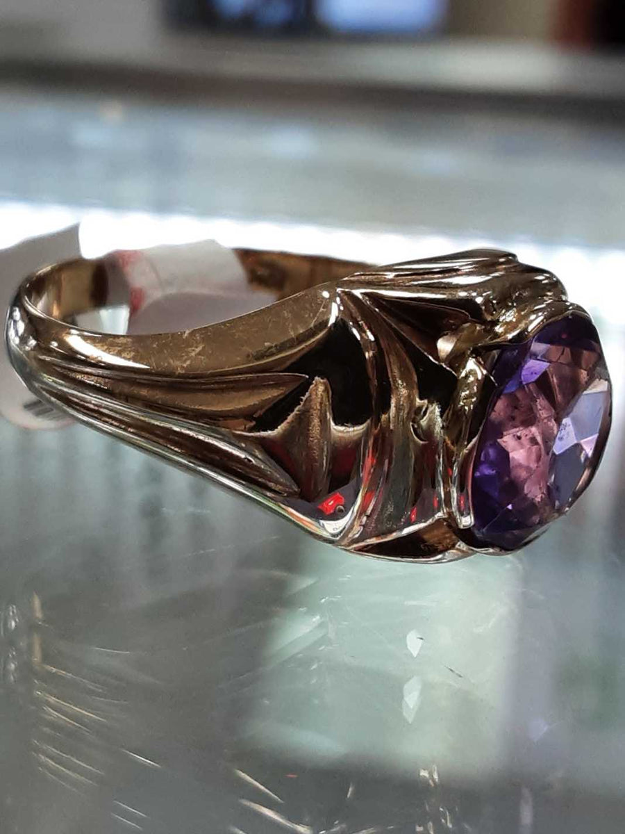 Women's Ring - Yellow Gold 10k (.417) 5.3 grams Size 10.5