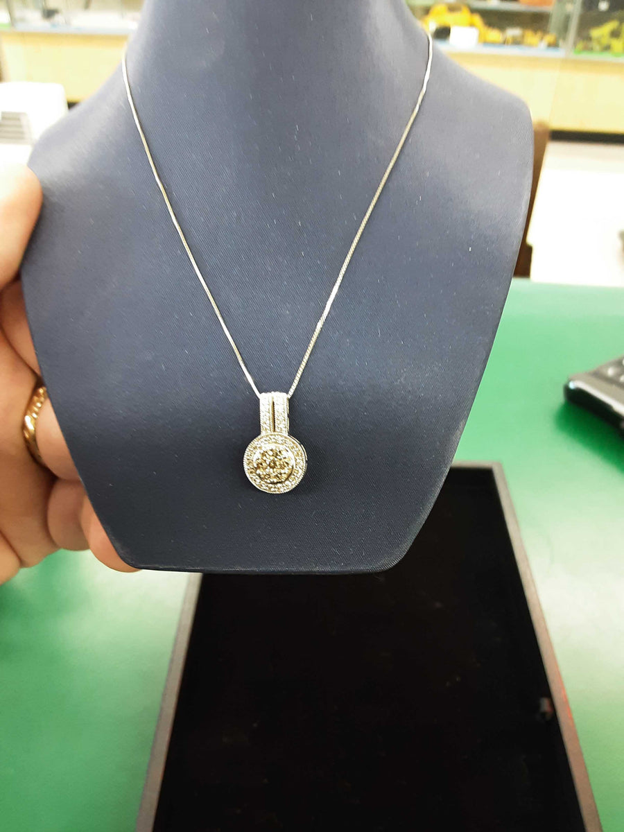 Chain - White Gold 14k (.585) 4.1 grams 18 inch