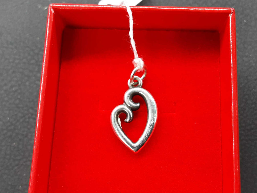 Symbol Pendant - Silver 2 grams