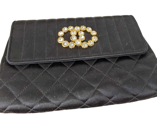Chanel R23686977 Black Purse / Handbag