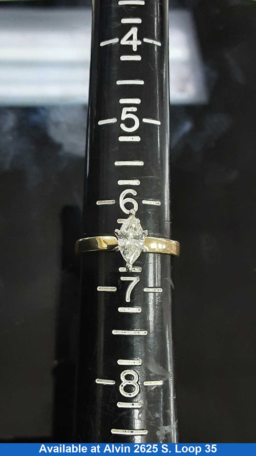 Women's Ring - Solitaire - Yellow Gold 14k (.585) 2.5 grams Size 6.5