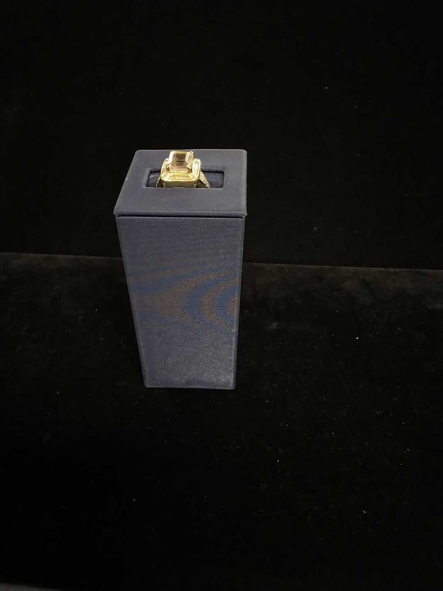 Women's Ring - Yellow Gold 10k (.417) 4.9 grams Size 5