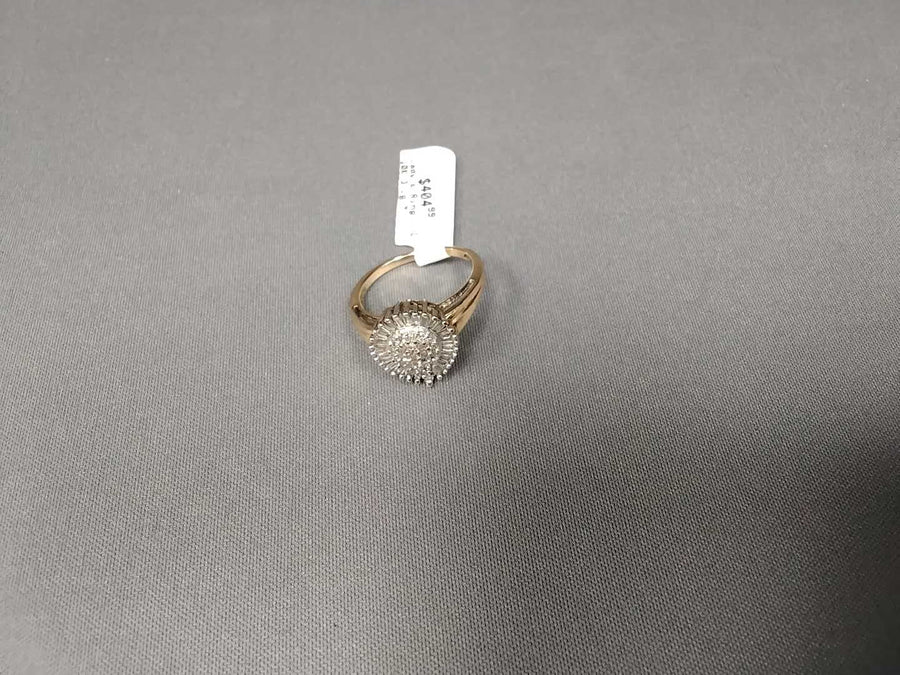 Women's Ring - Yellow Gold 10k (.417) 3.1 grams Size 7.5