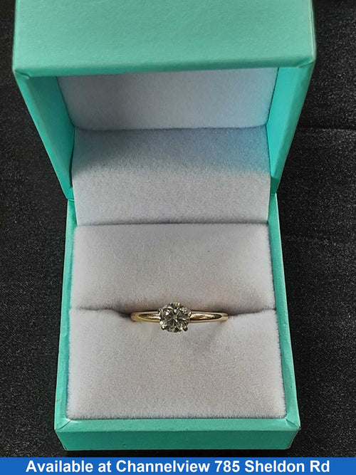 Women's Ring - Solitaire - Yellow Gold 10k (.417) 1.9 grams Size 7
