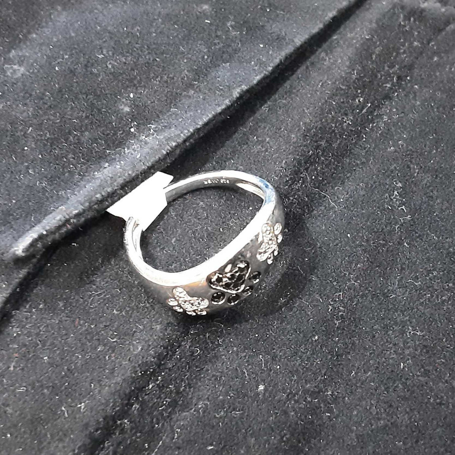 Women's Ring - Silver 3.2 grams Size 20