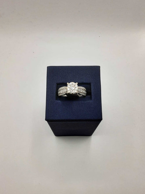 Women's Ring - Solitaire - White Gold 14k (.585) 5.7 Grams Size 7